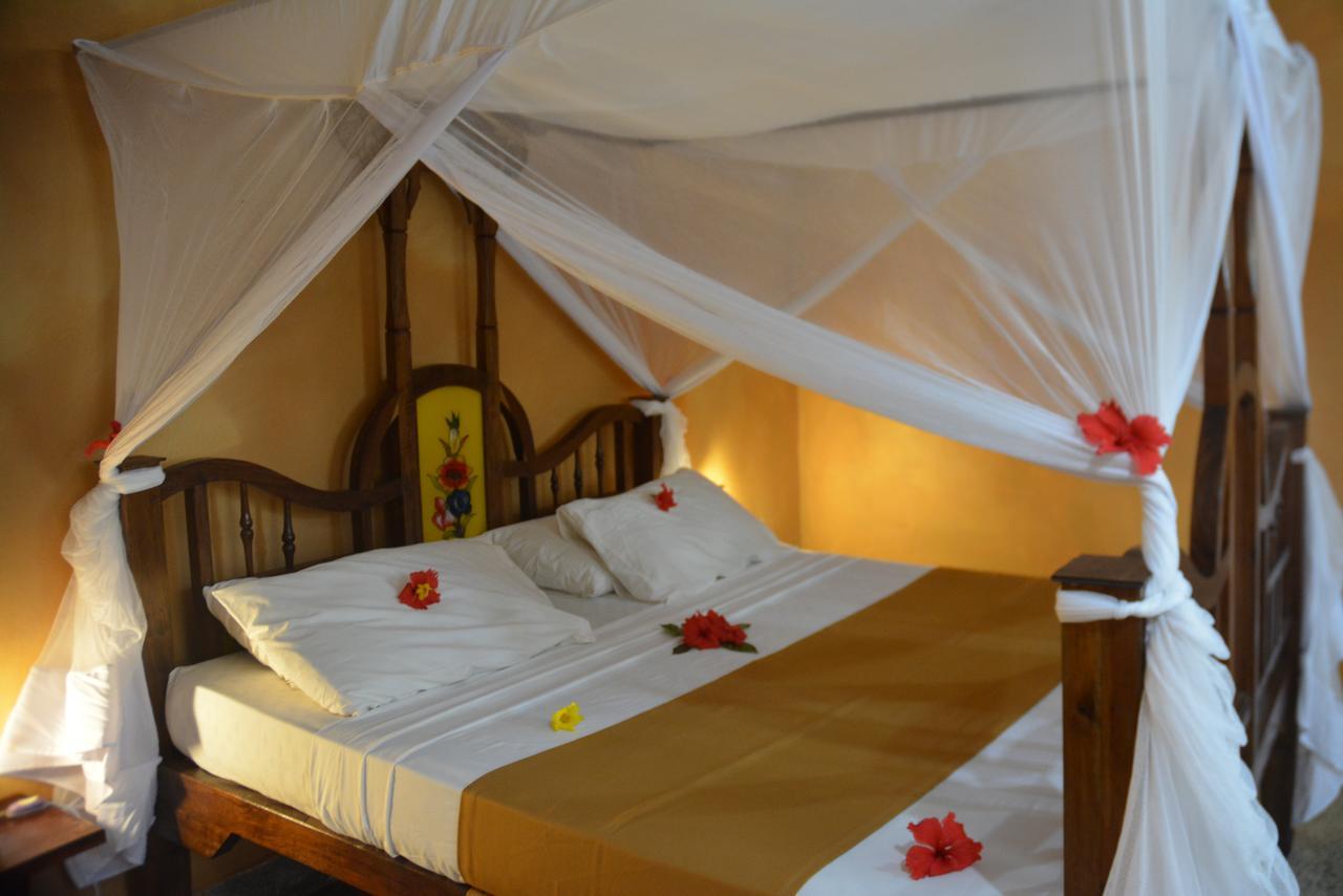 Coral Reef Resort Pwani Mchangani Exterior photo